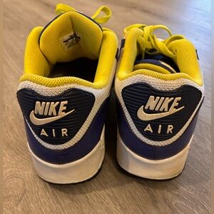 Men’s Nike Airmax size 11
